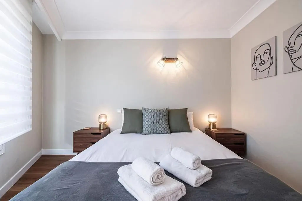 Cannes Elegant And Chic 2 Bedroom Apt With Pool 0*,  Франция